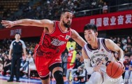 雷竞技官方入口-CBA第一奇葩大队！绝杀广东后遭29分溃败：杜锋这下恐怕看懵了？