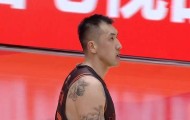 雷竞技官方入口-山东男篮出局，上海男篮晋级半决赛，外援0分，陈林坚21分尽力了